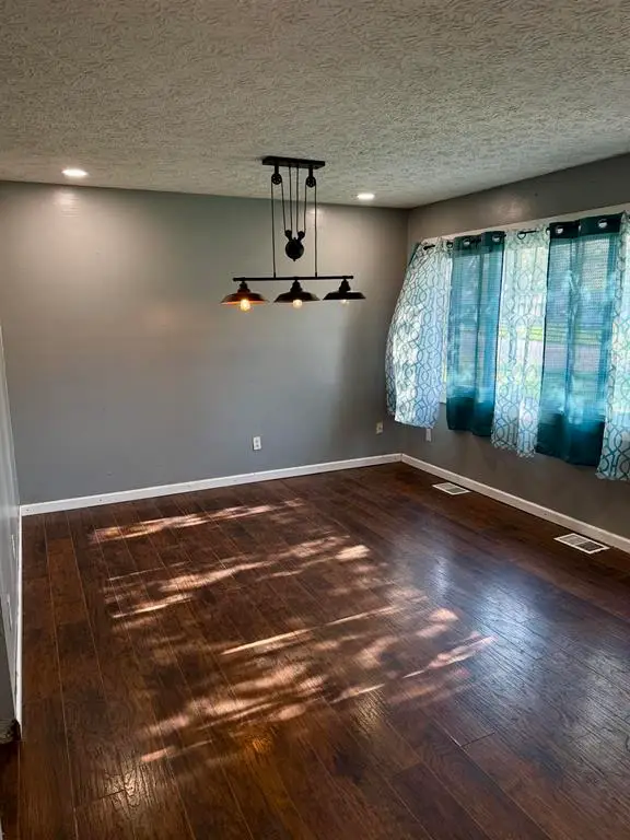 3732 Jefferson St, Owensboro, KY 42303 - #3