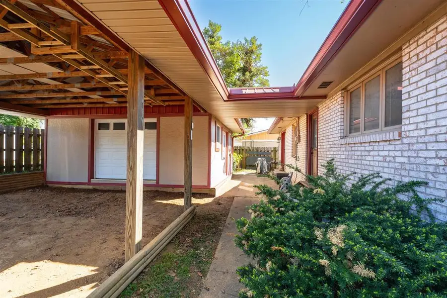 711 Walnut Park Drive, Owensboro, KY 42301 - #3