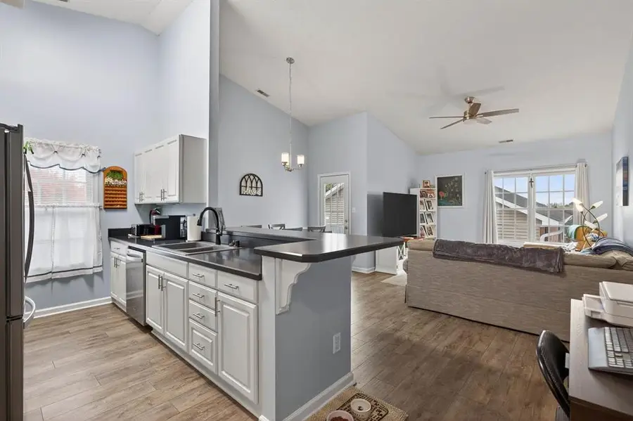 977 W 1st Street, Owensboro, KY 42301 - #2