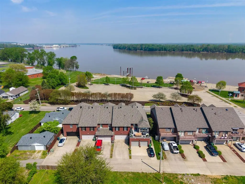 1618 Lock Avenue, Owensboro, KY 42301 - #1