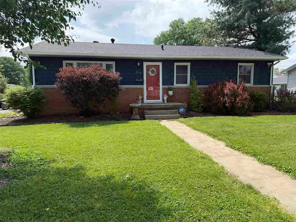 916 Christopher Greenup Drive, Owensboro, KY 42303