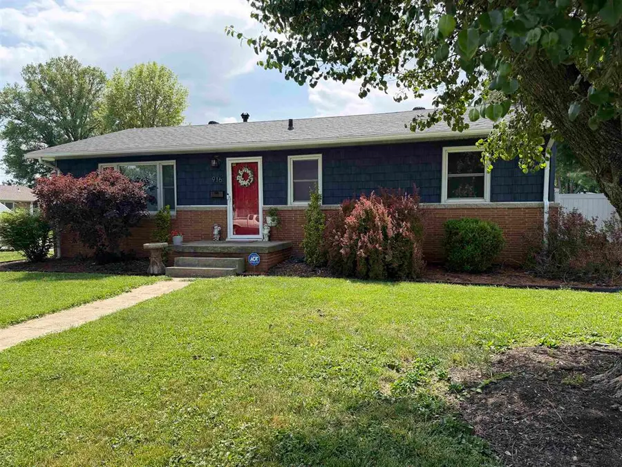 916 Christopher Greenup Drive, Owensboro, KY 42303 - #2