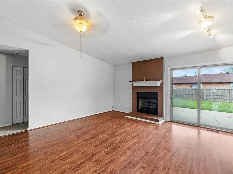 2447 Thornton Ave, Owensboro, KY 42301 - #2