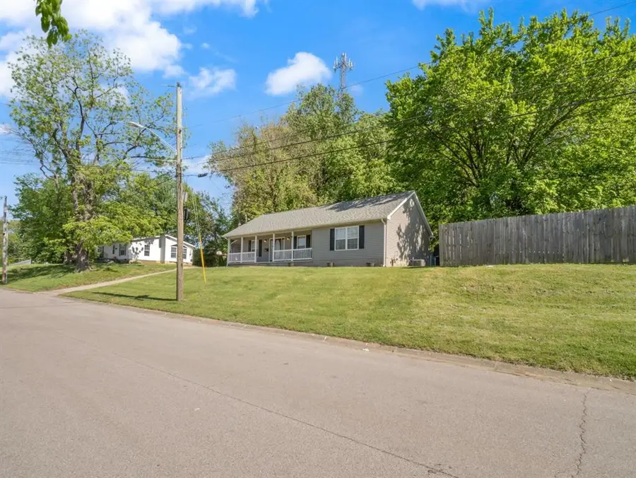 1910 E 15th Street, Owensboro, KY 42303 - #3