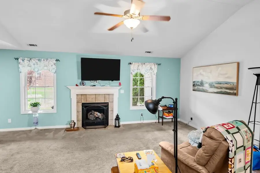 2878 Brooks Pkwy, Owensboro, KY 42303 - #3