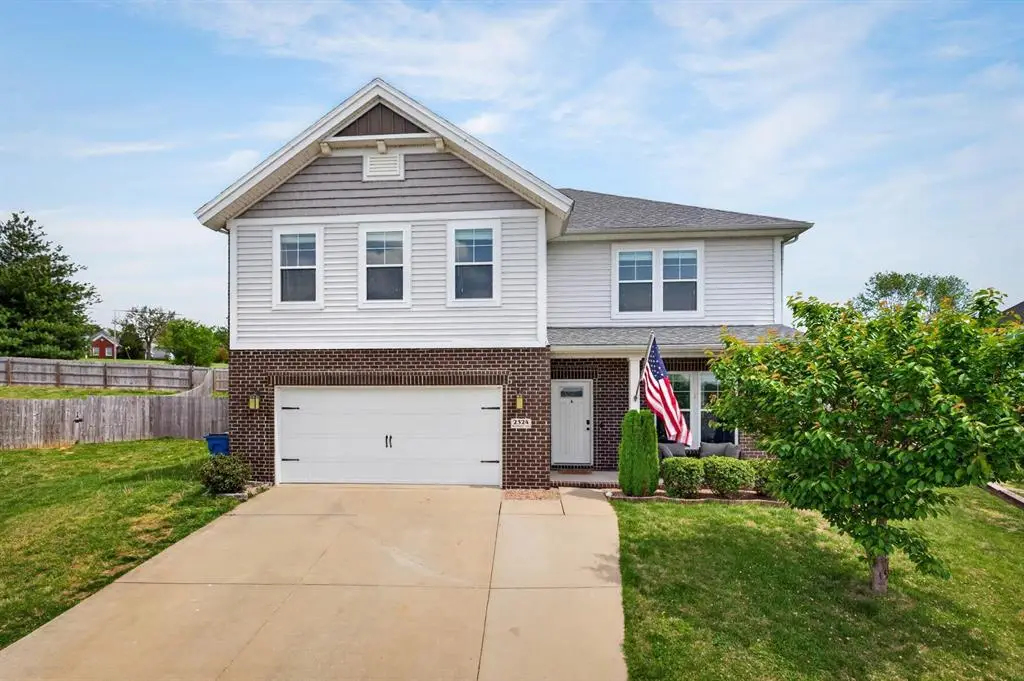 2324 Meadowhill Ln, Utica, KY 42376 - #1