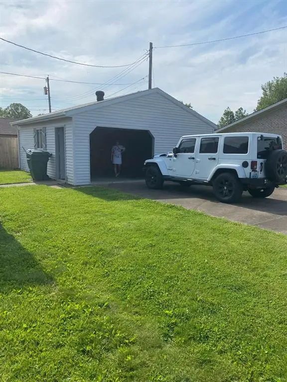 3401 Deer Trail, Owensboro, KY 42301-0161 - #2