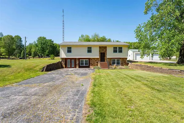 868 JT King Road, Hartford, KY 42347