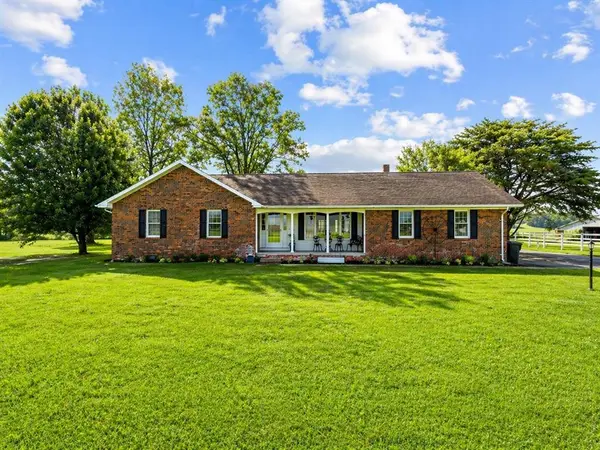 9585 River Road, Lewisport, KY 42351