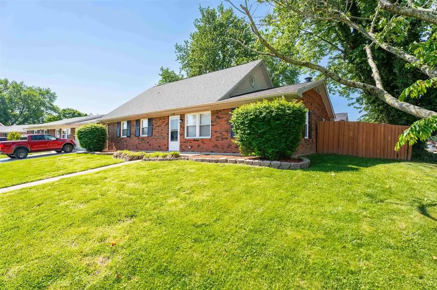 2352 Bulfinch Ave, Owensboro, KY 42301 - #3