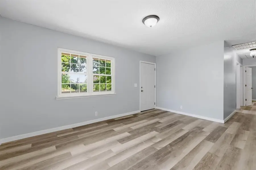 100 Center Dr, Beaver Dam, KY 42320 - #2