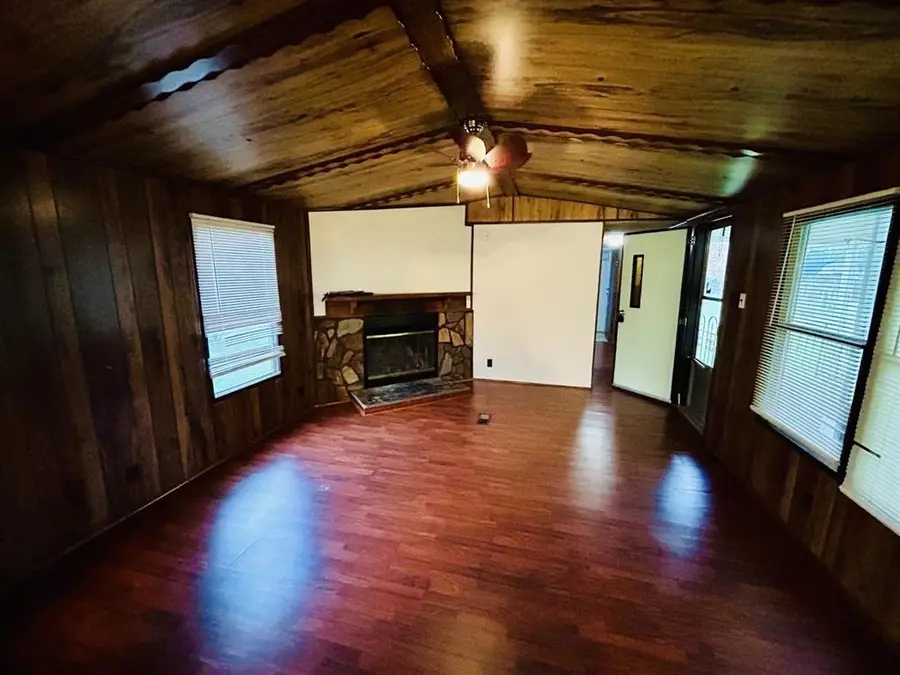 570 Center Way, Hawesville, KY 42348 - #3