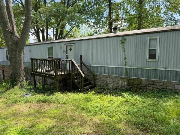 606 Creek Street, Cloverport, KY 40111