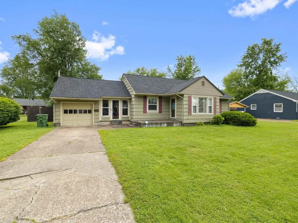 1504 St Mary's Ave, Owensboro, KY 42301 - #1