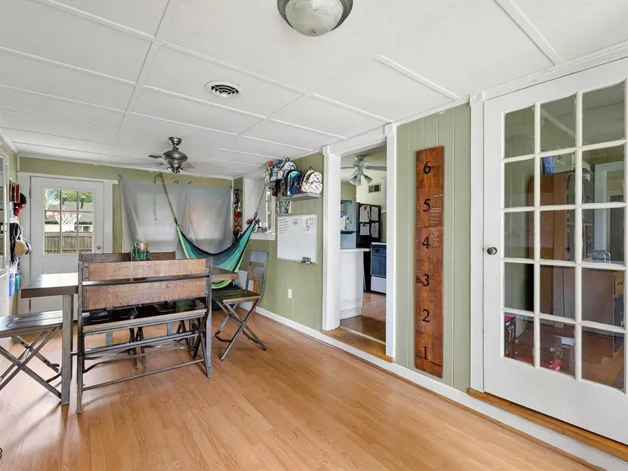1504 St Mary's Ave, Owensboro, KY 42301 - #3