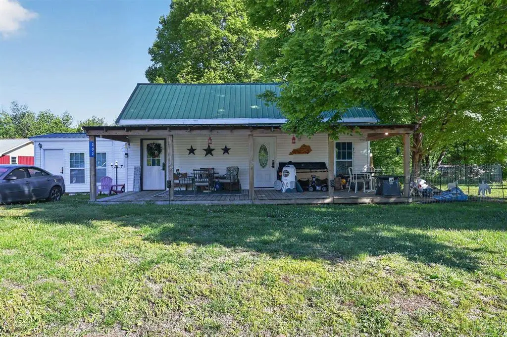 202 Main Street, Big Clifty, KY 42712 - #1