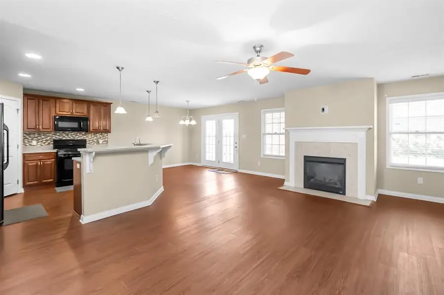 2400 Winning Colors Way, Owensboro, KY 42301 - #3