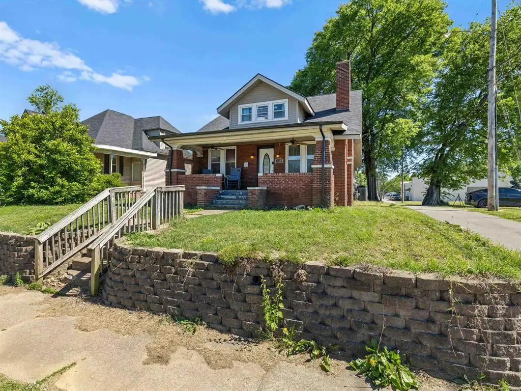 130 W 18th Street, Owensboro, KY 42303 - #1