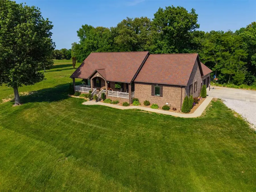 10835 Jackson Road N, Utica, KY 42376 - #2