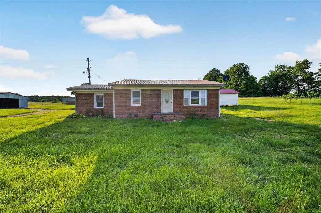 809 Mt Vernon Rd, Hartford, KY 42347 - #1