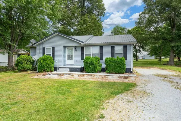 310 Daniels Street, Island, KY 42350