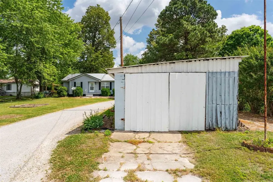 310 Daniels Street, Island, KY 42350 - #3
