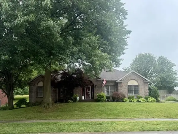 2732 Hillbrooke Parkway, Owensboro, KY 42303