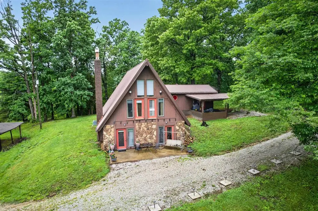 575 Hilldale Rd, Lewisport, KY 42351 - #1