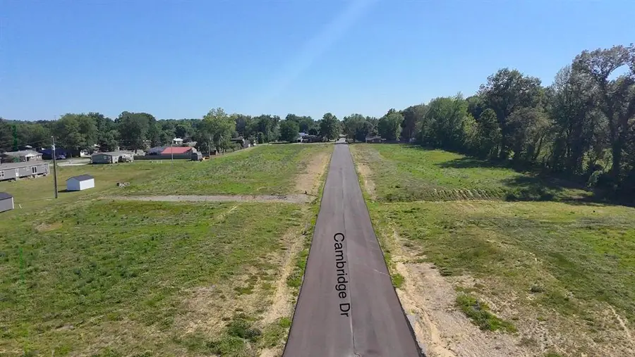 5090 Cambridge Dr, Owensboro, KY 42303 - #3
