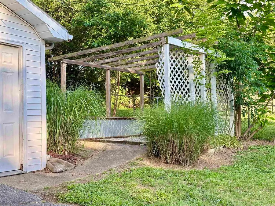 2641 E Victory Ct., Owensboro, KY 42303 - #2