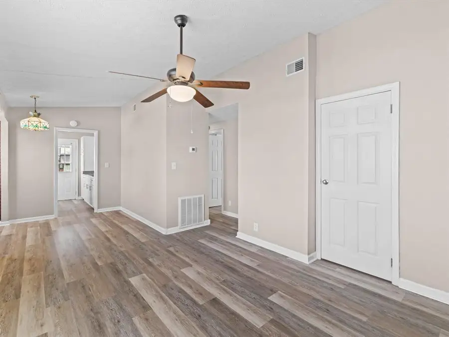 626 Dalton, Owensboro, KY 42301 - #3