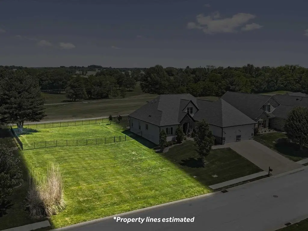 1759 Sterling Valley Dr, Owensboro, KY 42303 - #1