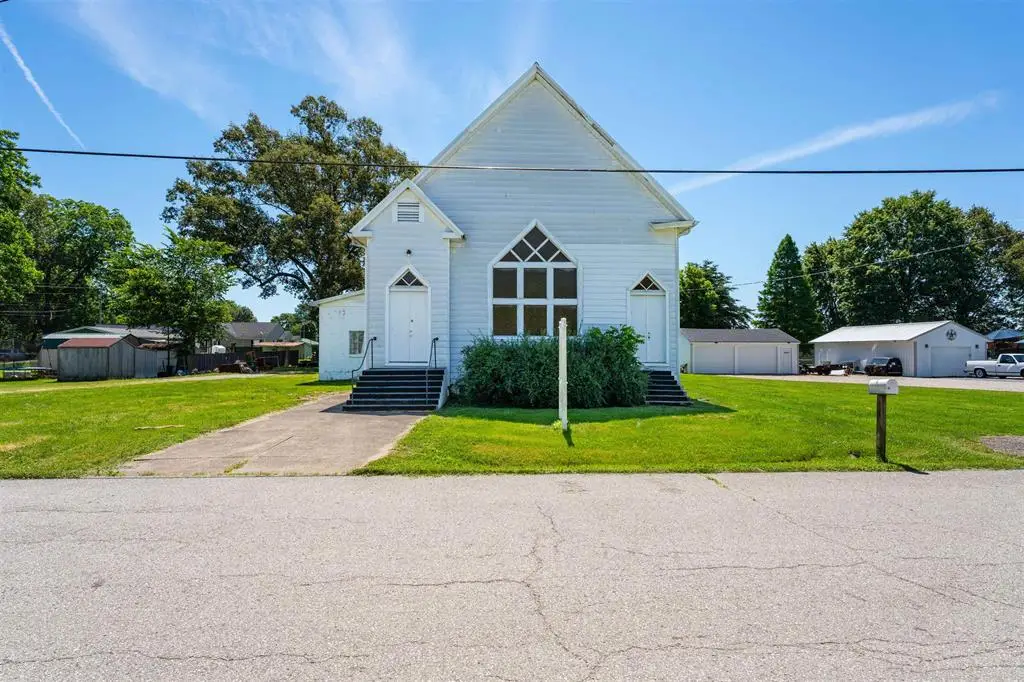 9138 Sacra Dr., Maceo, KY 42355 - #1