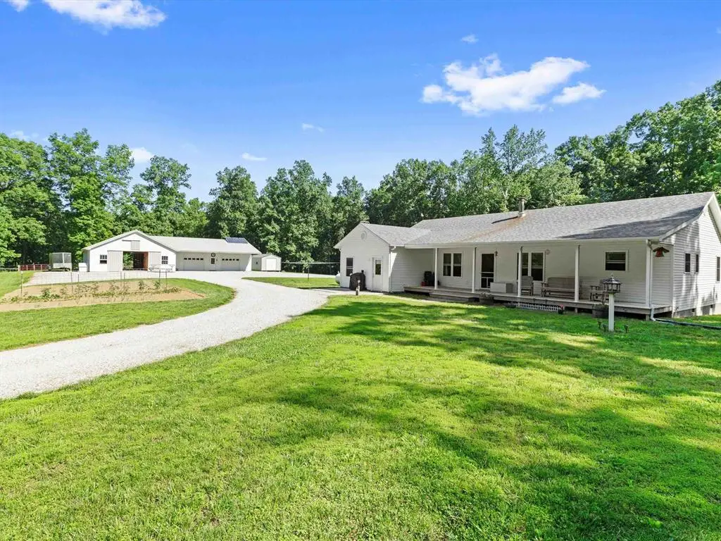 620 Baker Ln, Hawesville, KY 42348 - #1