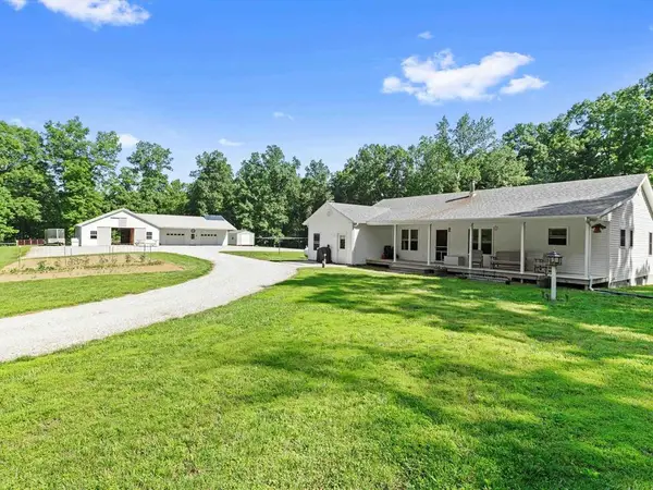620 Baker Ln, Hawesville, KY 42348