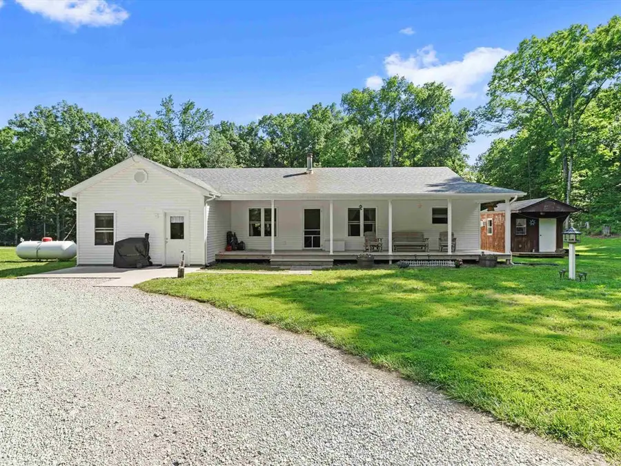 620 Baker Ln, Hawesville, KY 42348 - #2