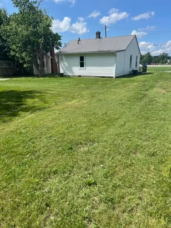 708 W Noel Ave, Madisonville, KY 42431 - #3