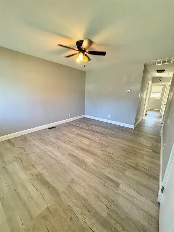 2208 Berkshire Dr., Owensboro, KY 42301 - #3