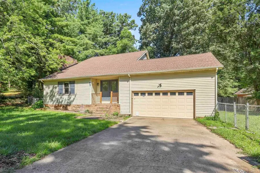 155 Woodlawn Ct, Madisonville, KY 42431 - #2