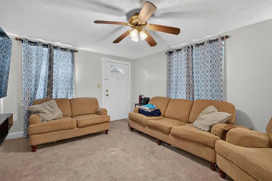 1676 S Parkdale Dr, Owensboro, KY 42303 - #3