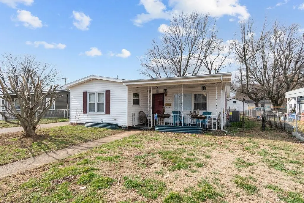 600 Fleetwood Dr., Owensboro, KY 42301 - #1