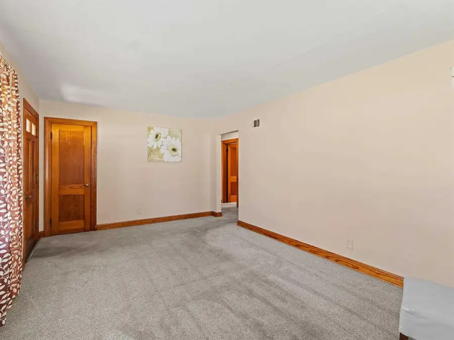 1736 Hill Ave, Owensboro, KY 42301 - #3
