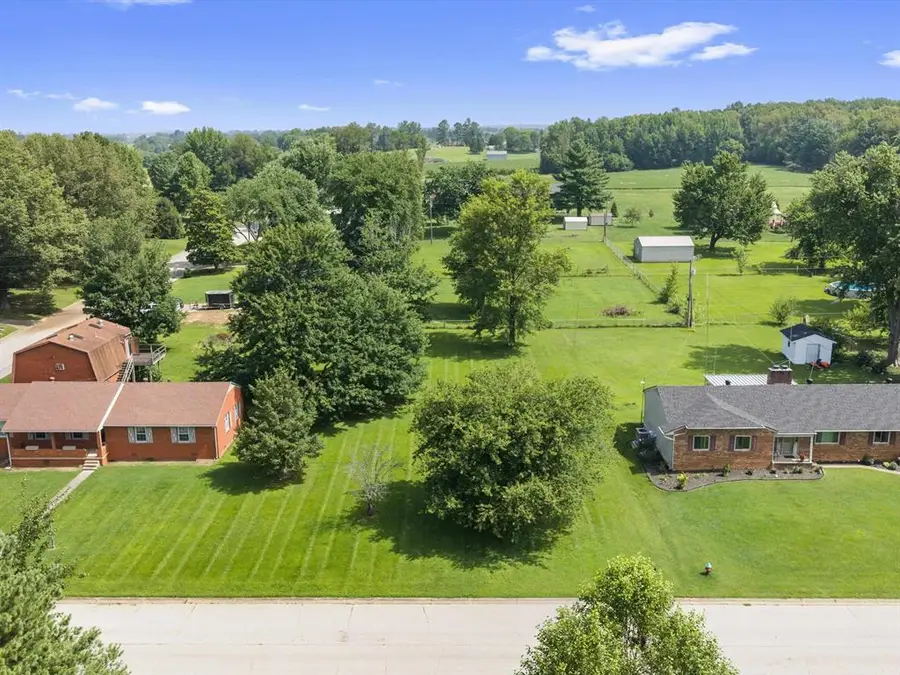 3825 Locust Hill Drive, Owensboro, KY 42303 - #2