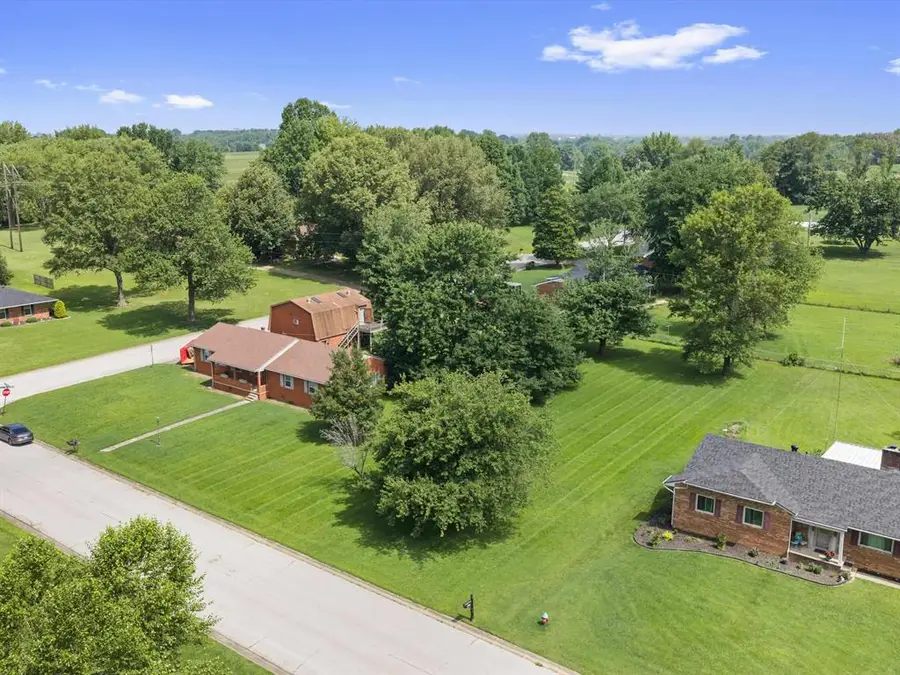 3825 Locust Hill Drive, Owensboro, KY 42303 - #3