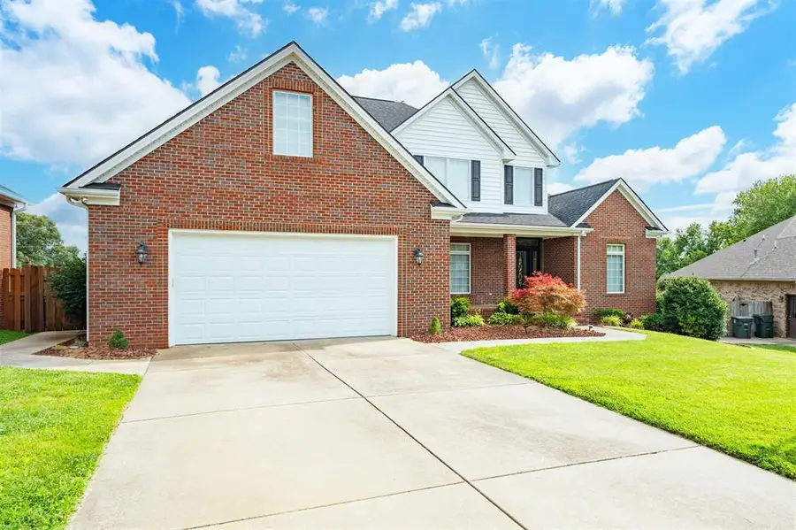 4540 Bridle Ridge Ct, Owensboro, KY 42303 - #2