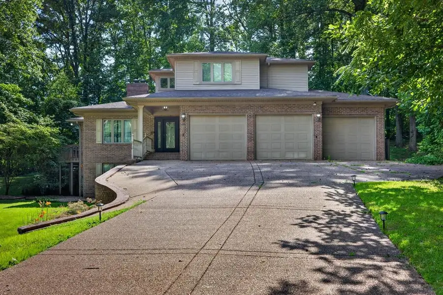 3142 Oakridge Ct, Owensboro, KY 42303 - #2