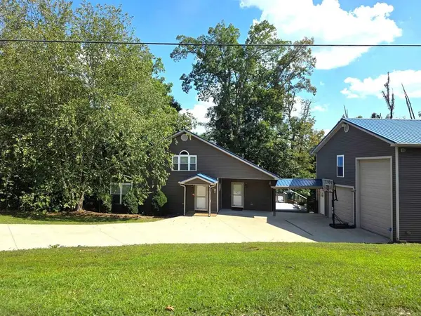 193 Meadowview Ln., Hardinsburg, KY 40143