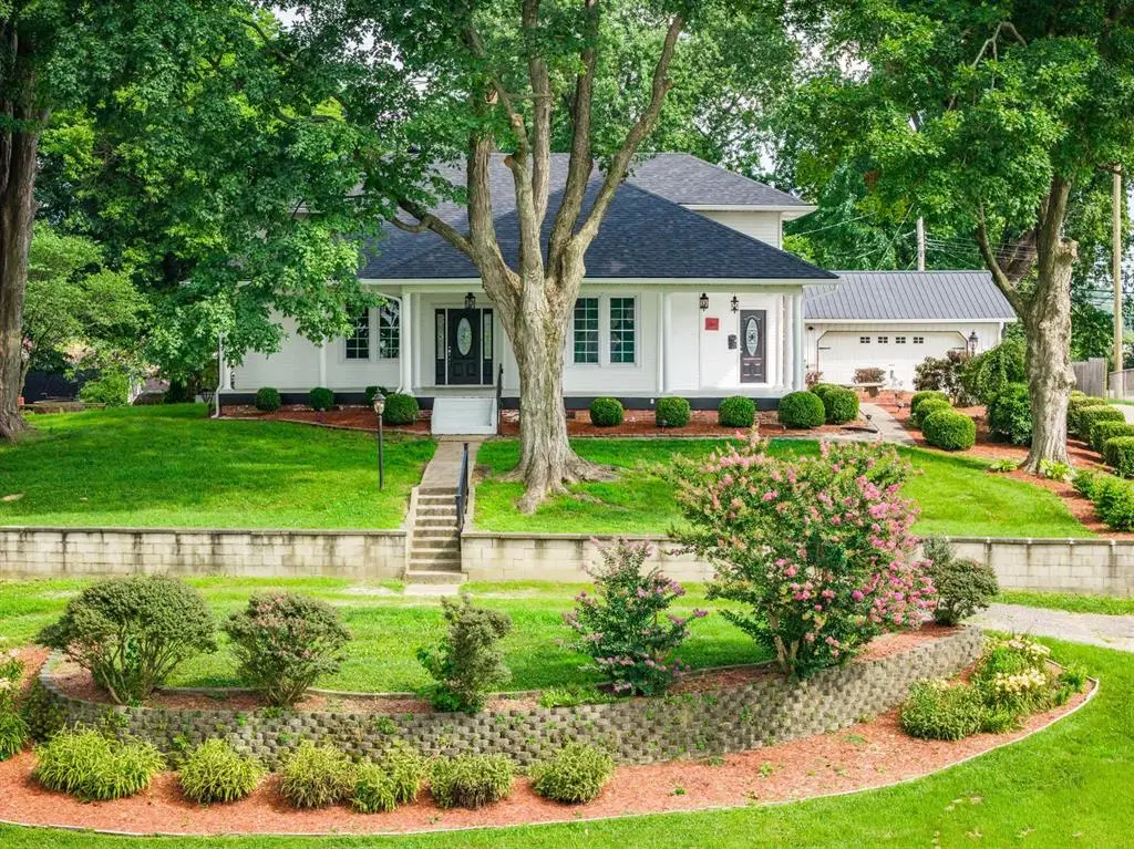3846 Hillcrest Dr, Owensboro, KY 42303 - #1