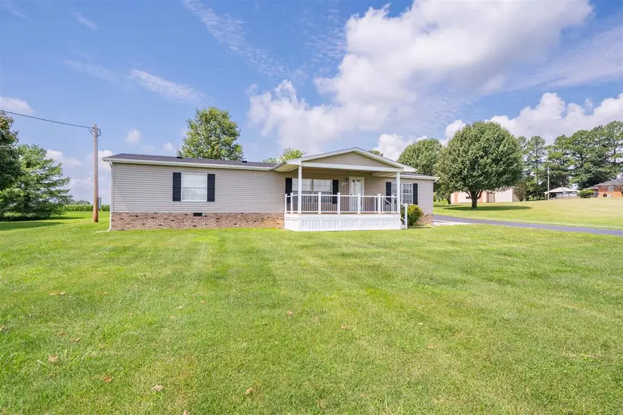 3906 S Hampton road, Philpot, KY 42366 - #3