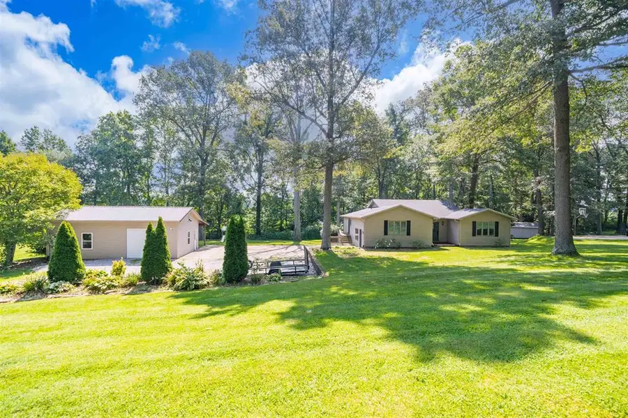 210 Brentwood Drive, Livermore, KY 42352 - #2
